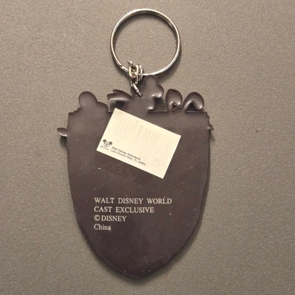 Vtg Walt Disney World Cast Exclusive Disney Team Rubber Keychain Mickey Goofy